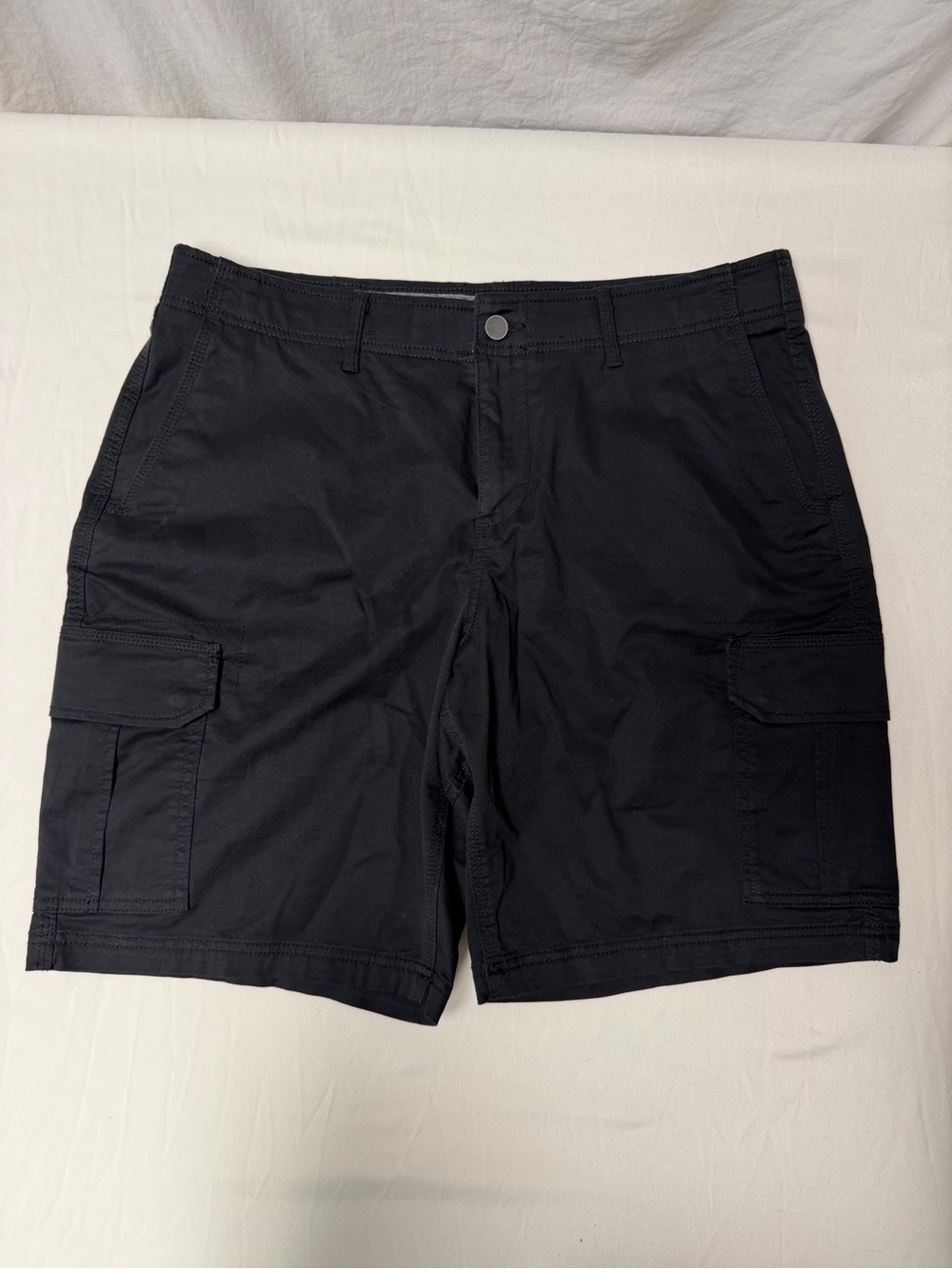 George Men's Flat Front Cargo Shorts Size 36 Black Great Condition